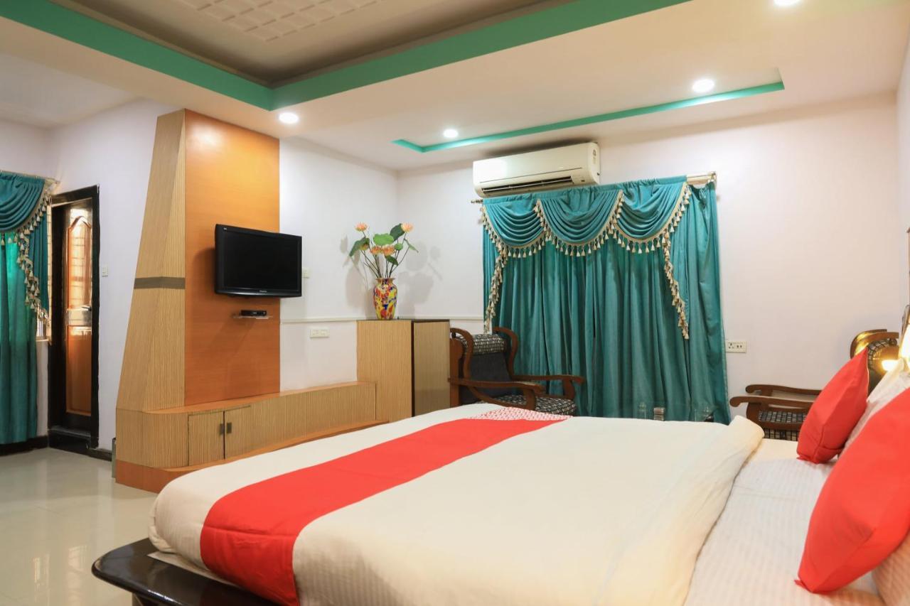 Oyo Flagship 77764 Hotel Rahul Ganeshpeth Colony Нагпур Экстерьер фото